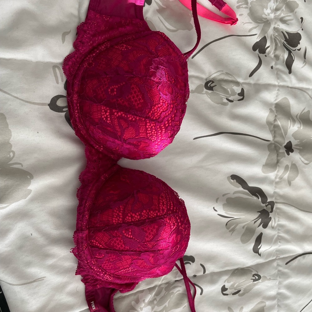 VS push up bra size 34B